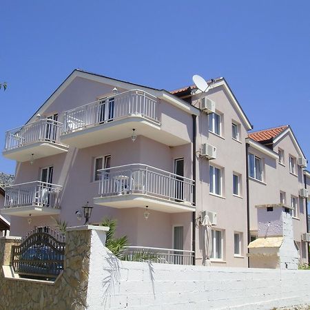 Apartments Villa Pirosi Orebić Exteriör bild